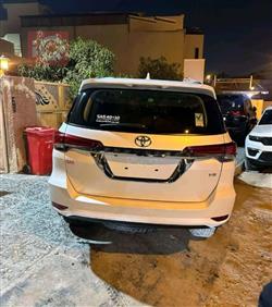 تۆیۆتا فۆرچێنەر